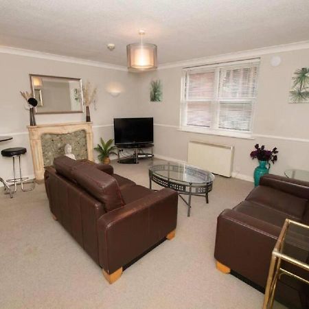 Cormorant - Beautiful 2 Bed Apartment With Sea Views Old Town Scarborough Exterior photo